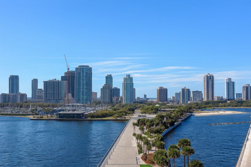 Local Building Painting Service in Saint Petersburg, FL