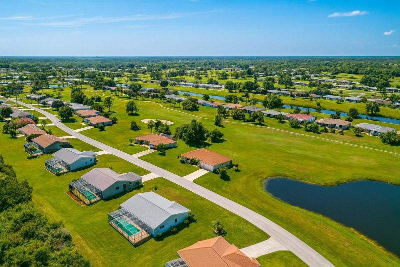Local Deck Rail Staining in Rotonda West, FL