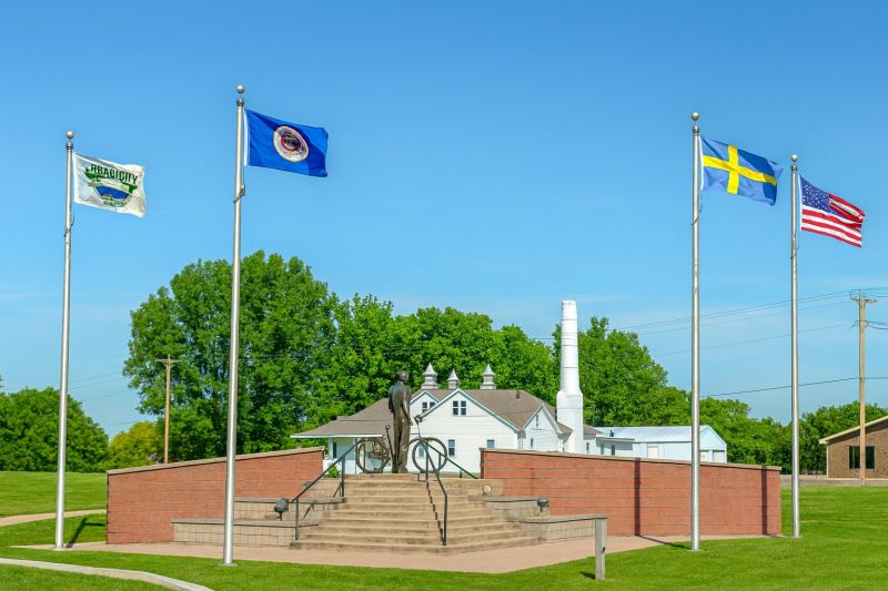 Local Fence Painting Service in Chisago City, MN