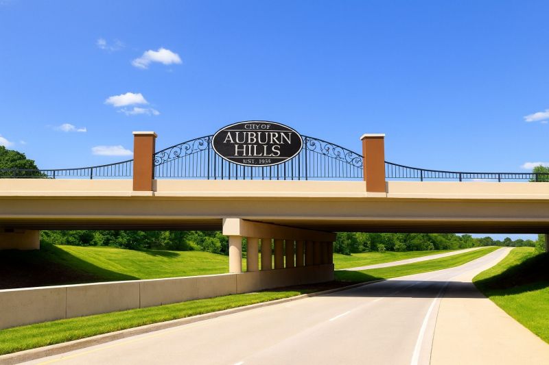 Local Fence Painting Service in Auburn Hills, MI