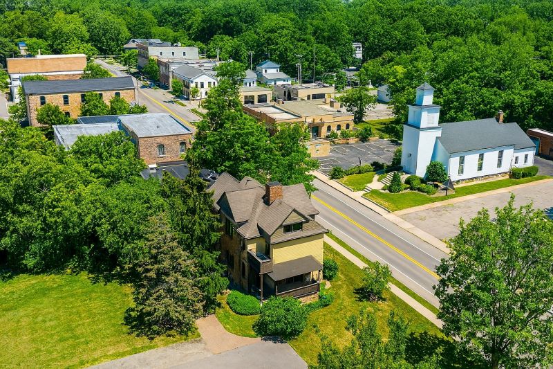 Local Gate Painting Service in Clarkston, MI