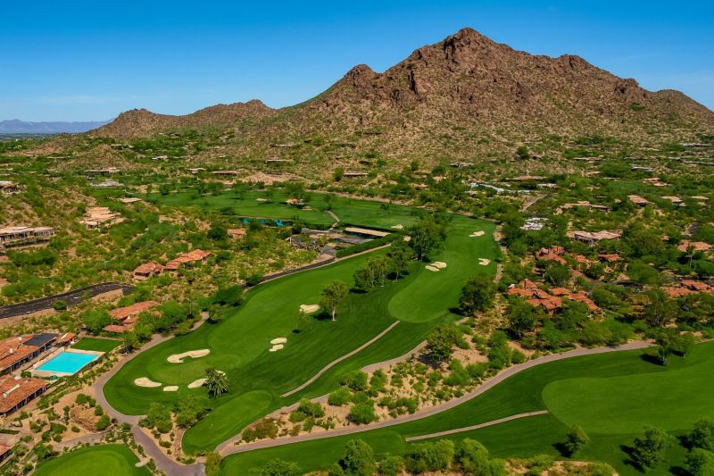 Local Residential Fence Painting in Paradise Valley, AZ
